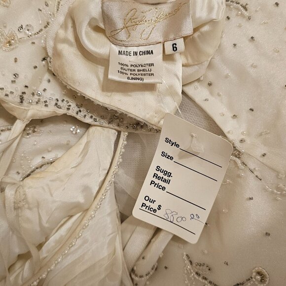 The Stephen Yearick Beaded Ivory Wedding Dress 6 - Picture 5 of 5